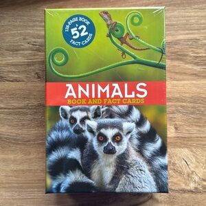 ANIMALS 128 page BOOK AND 52 FACT CARDS Set For Kids Age 8 and up NEW IN BOX